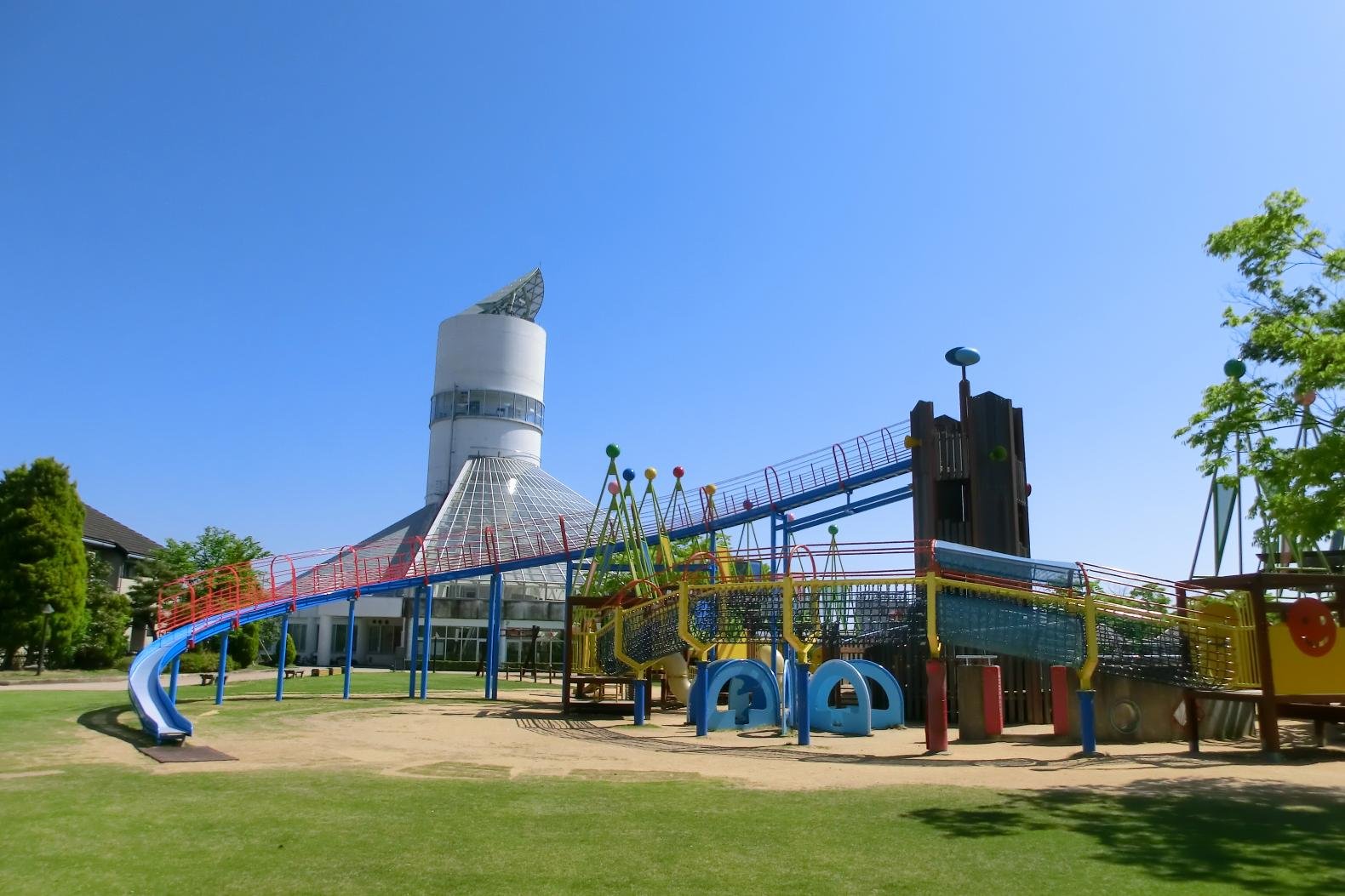 🌳 다카오카 동화의 숲 공원(타카오카 오토기노모리 코엔) 이미지 1